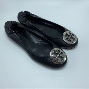 Tory Burch reva ballet flats silver metal logo